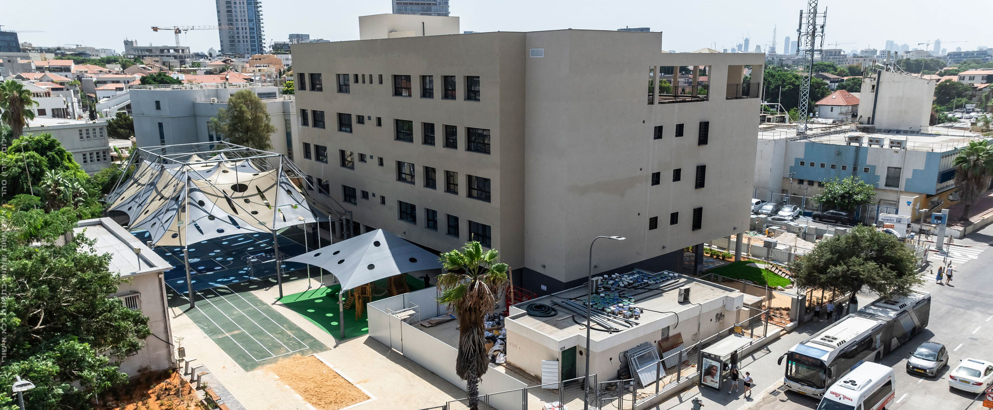 בית ספר נווה צדק